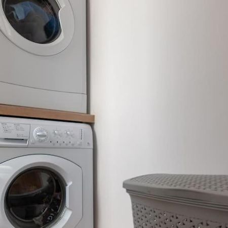 Private Bedroom With Private Bathroom In A Shared Apartment Gzira Exterior foto